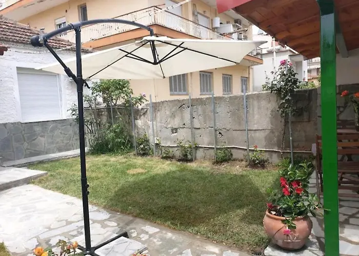 Dimitri's House Tatil Evi Néa Péramos