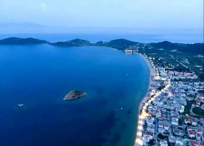 Dimitri's House Hébergement de vacances Néa Péramos