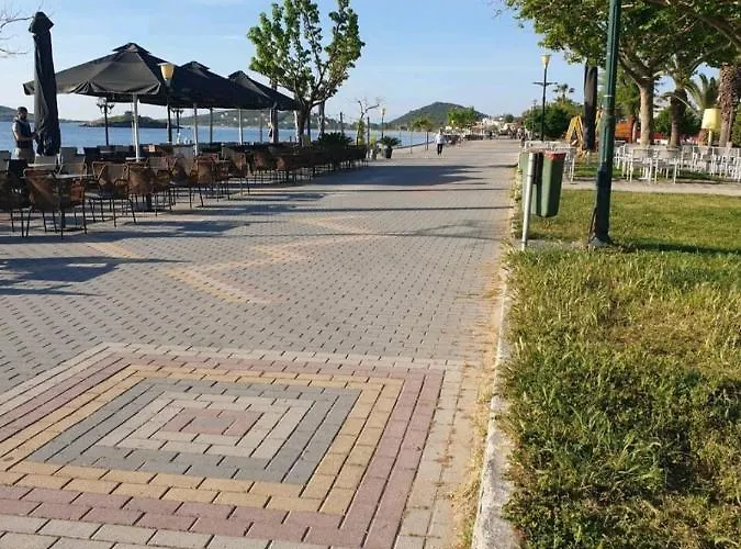 Dimitri's House Hébergement de vacances *