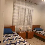 Dimitri's House Tatil Evi Néa Péramos