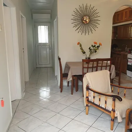 Дом отдыха Dimitri's House