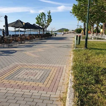 Dimitri's House Дом отдыха *