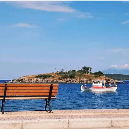 Дом отдыха Dimitri's House Неа-Перамос